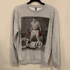 Divided Men's Retro Style Muhammad Ali Sweatshirt